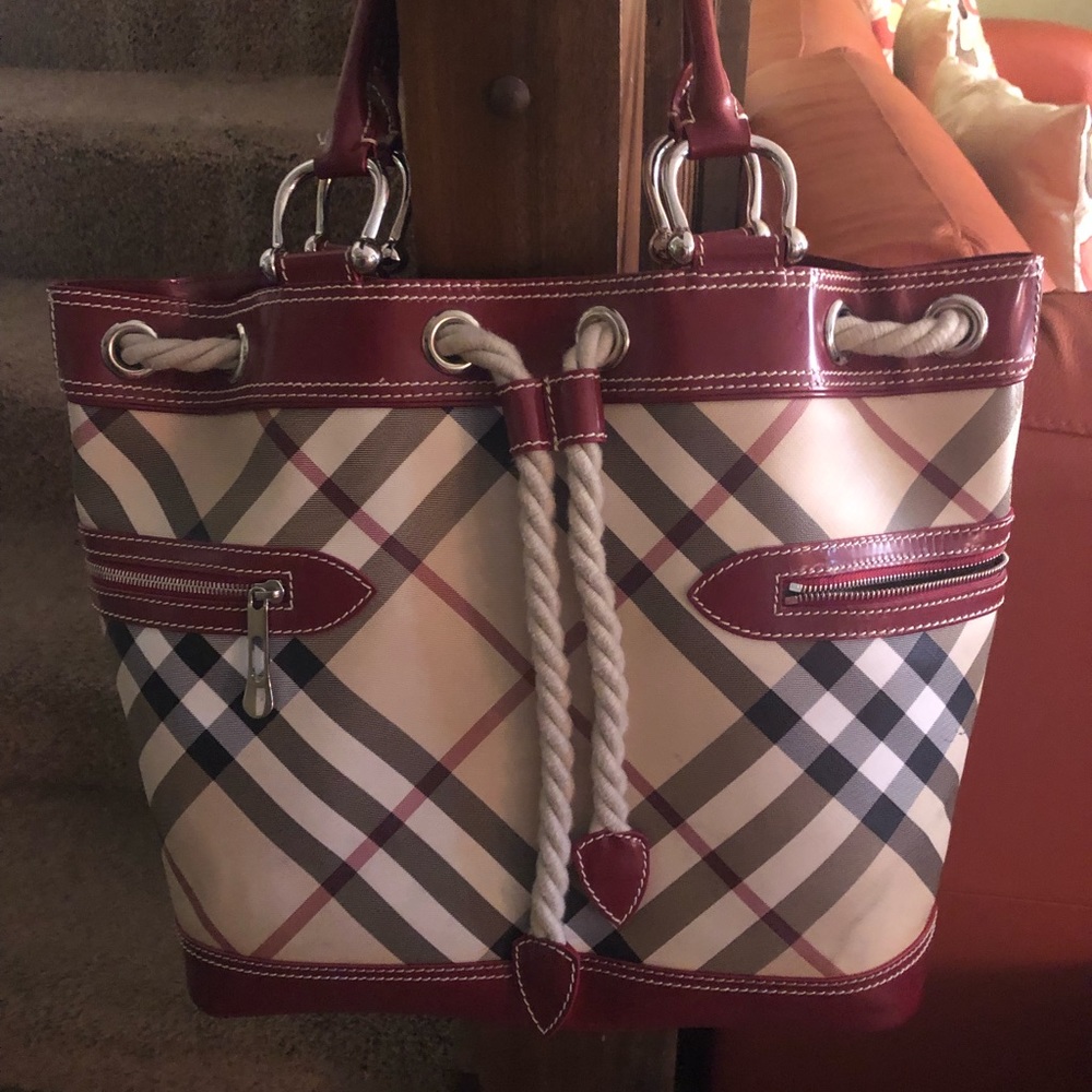 Burberry tote *Not for sale*